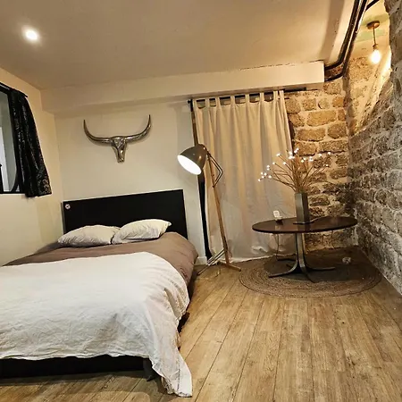 Habitación en casa particular Chez Delphine Et Fred París